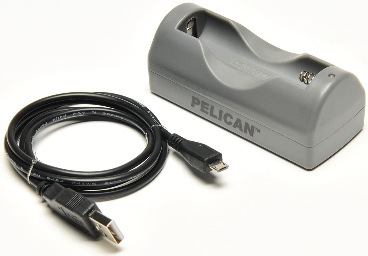 Pelican Products 2388 USB Charger