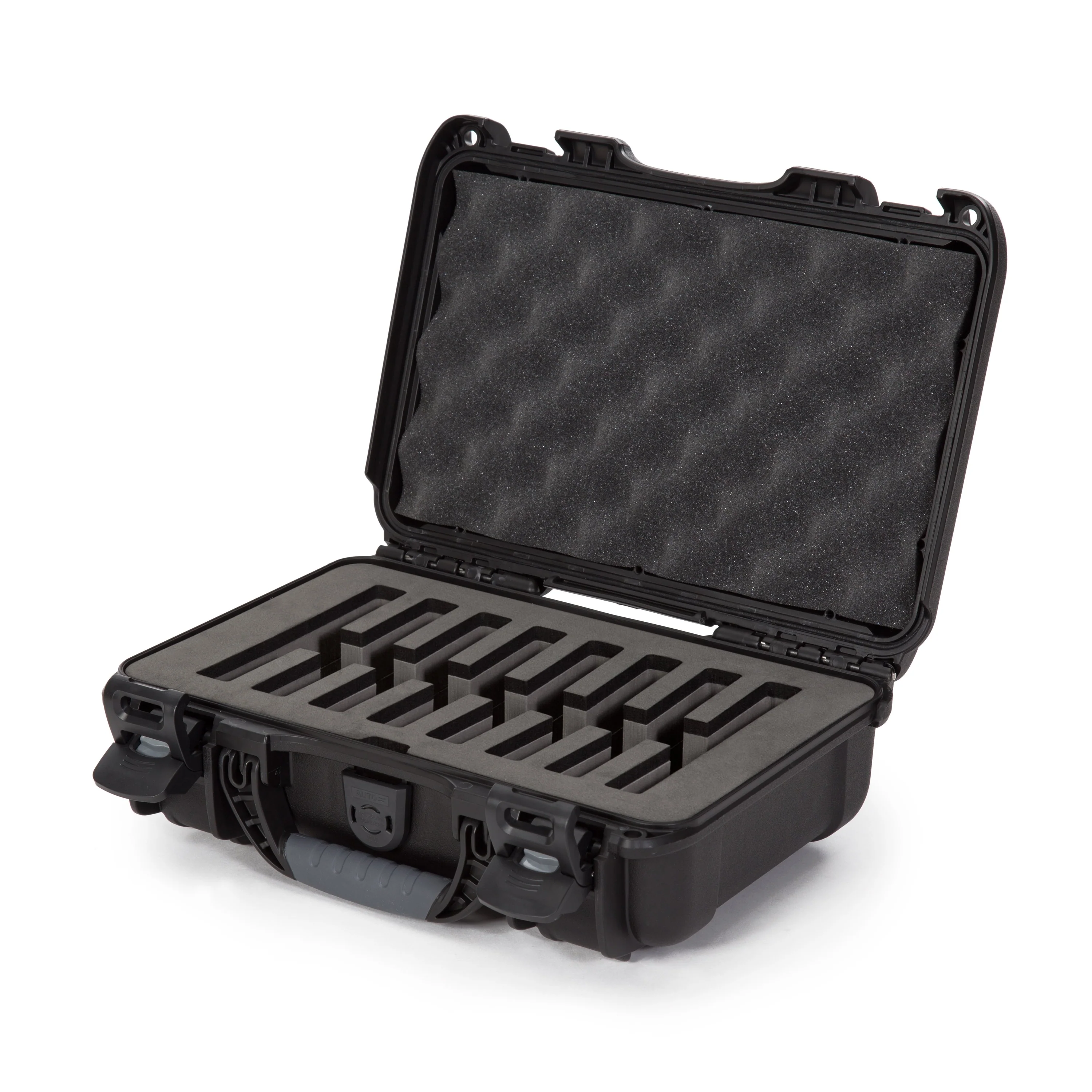 Nanuk Nanuk 909 Case w/foam insert for 8 Knives